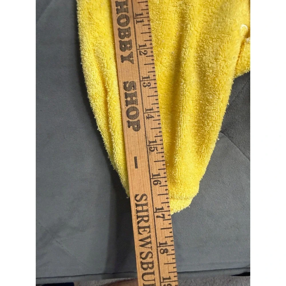 Vintage Disney Winnie‎ the Pooh Yellow Terry Cloth Footed Romper Snap Front 18in